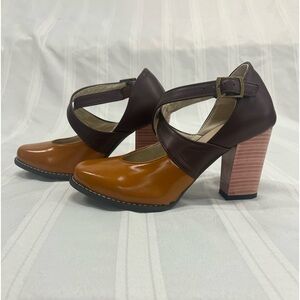 Brown/ Tan Crisscross Strap Mary Jane 6.5